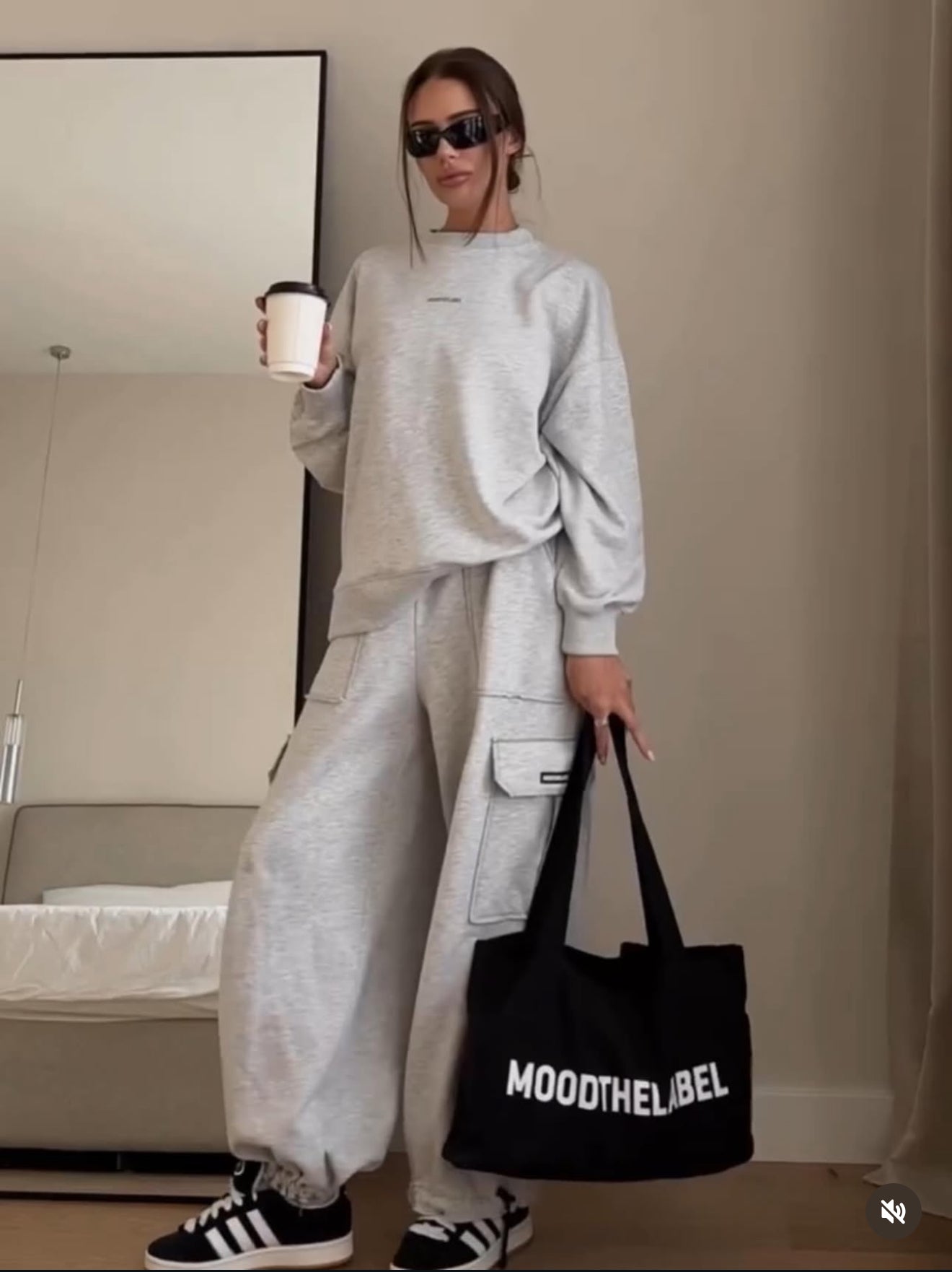 Cynthia Set