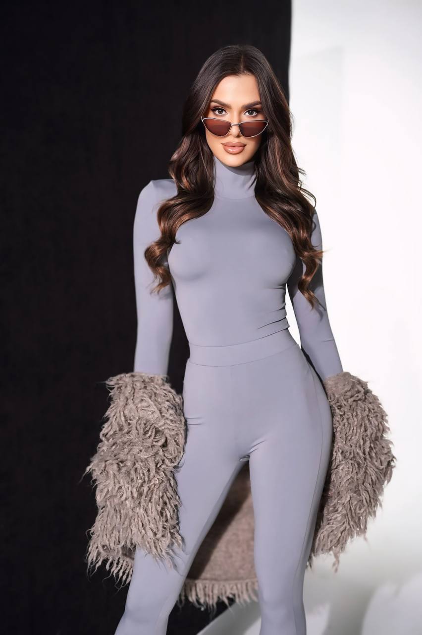 Ariana Set